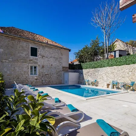 Bed and breakfast Agava Design 4*