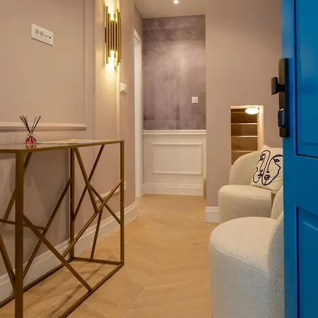 לינה וארוחת בוקר Agava Design 3*